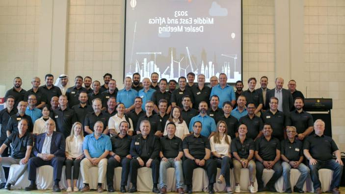 Manitowoc-dealers-from-the-Middle-East-Africa-and-CIS-gather-in-Dubai.jpg
